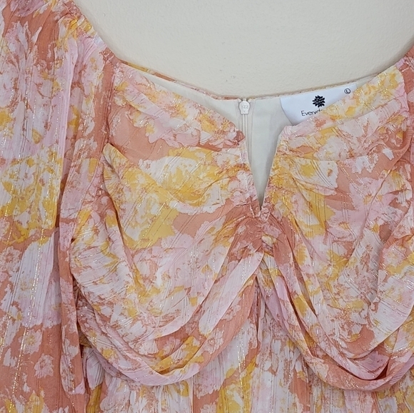 Everyday Chic Boutique | Peach Yellow Floral Print Boho Blouse Size Large - Picture 2 of 6